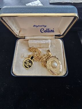 Vintage Locket Necklace